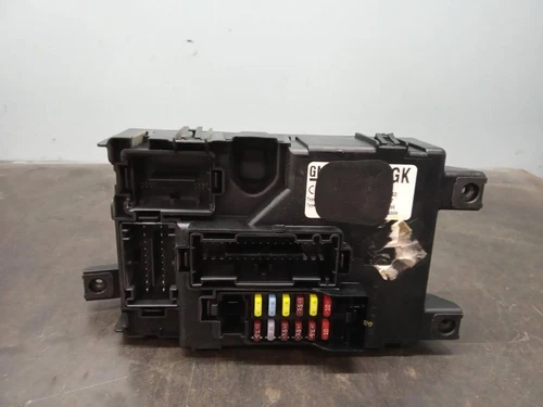 13265078 Caja Reles/Fusibles para OPEL CORSA D "111 Years" 2008 998584 - Imagen 1 de 6