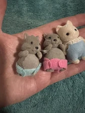 3 Calico Critters Kittens 