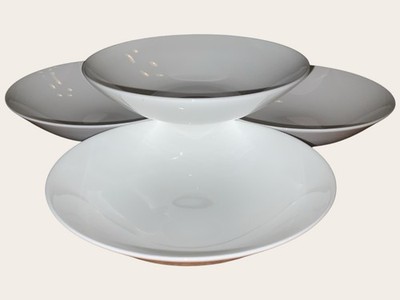 Jasper Conran für Wedgwood 4x Müsli Suppenschalen 8'' weiß 2001 eingestellt