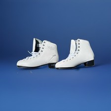 NEWLake Placid Milan 6000 Womens Figure Ice Skates White Girls Size Size 6NWOB