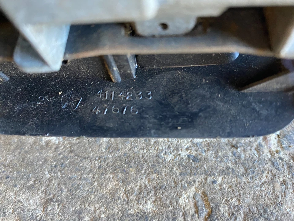 81-86 1982 Dodge Ram Van B150 B250 B350 interruptor de limpiaparabrisas interruptor de lavado 4114233 Foto 3 de 4