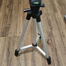 Sunpak TravelSmart 50 Aluminum Tripod Pan/Tilt QR 50in 4.4lb for Camera