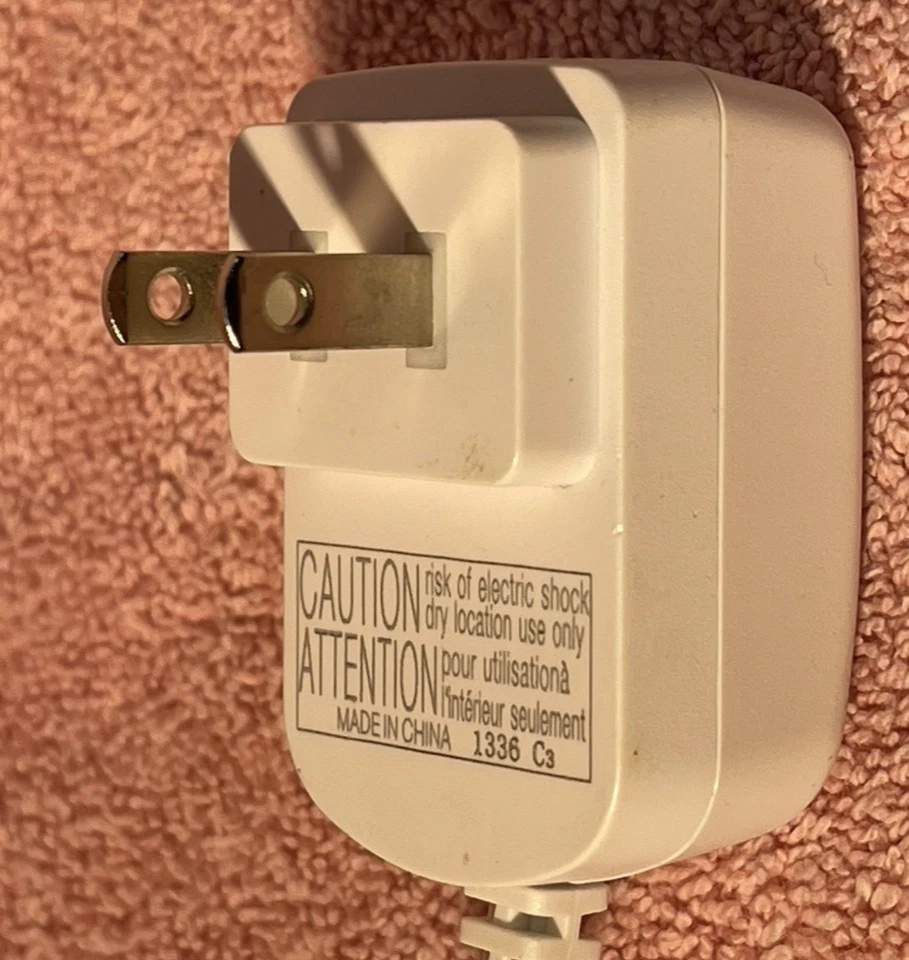 Genuine Vtech Toy Transformer Power Supply Adapter ~ Model S004LU0750040(1) - Image 4 of 4