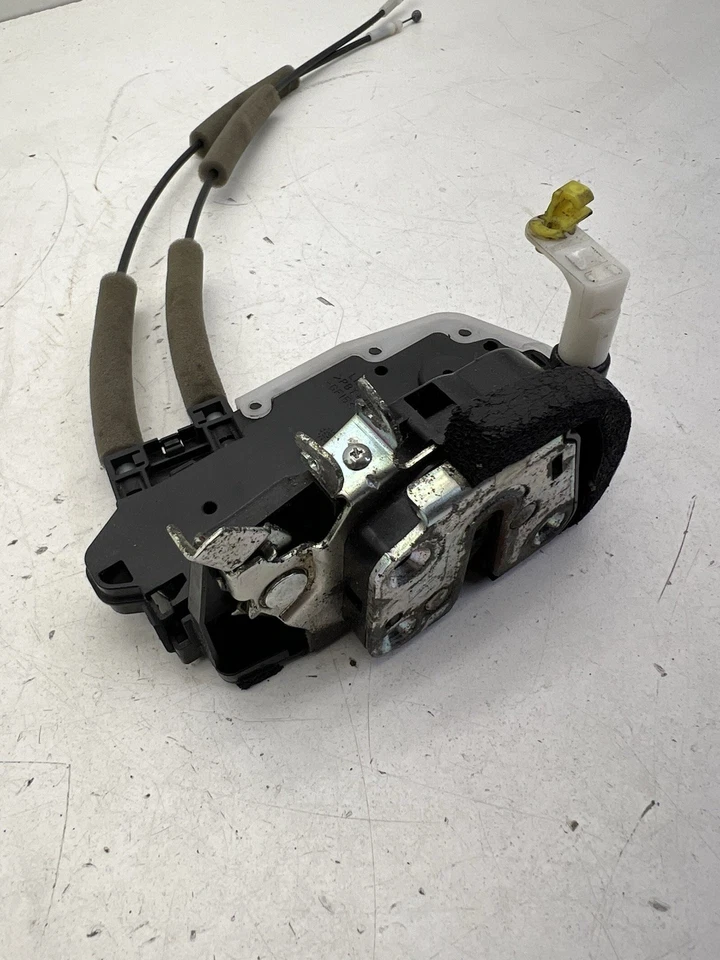 2012-2016 年日产 NV 2500 前左门锁闩原始设备制造商。 — 第 3/4 张图片