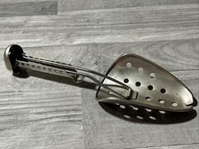 Vintage metal Ecko Adjustable Shoe Horn W7