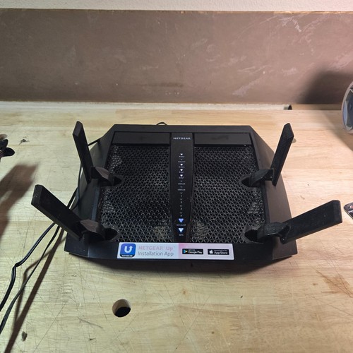 NETGEAR - Nighthawk X6S AC4000 Tri-Band Wi-Fi 5 Router (R8000P) - UDAC - Bild 2 von 3