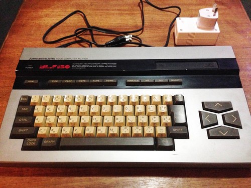 Mitsubishi MSX COMPUTER ML-F120 Japanese console vintage PC