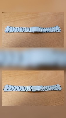 Sehr gut, Original Casio G Shock GMW-B5000D-1ER Gliederarmband, Silber