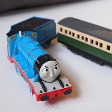 Thomas Plarail Gordon T-04 TrackMaster Train Adult used Japan