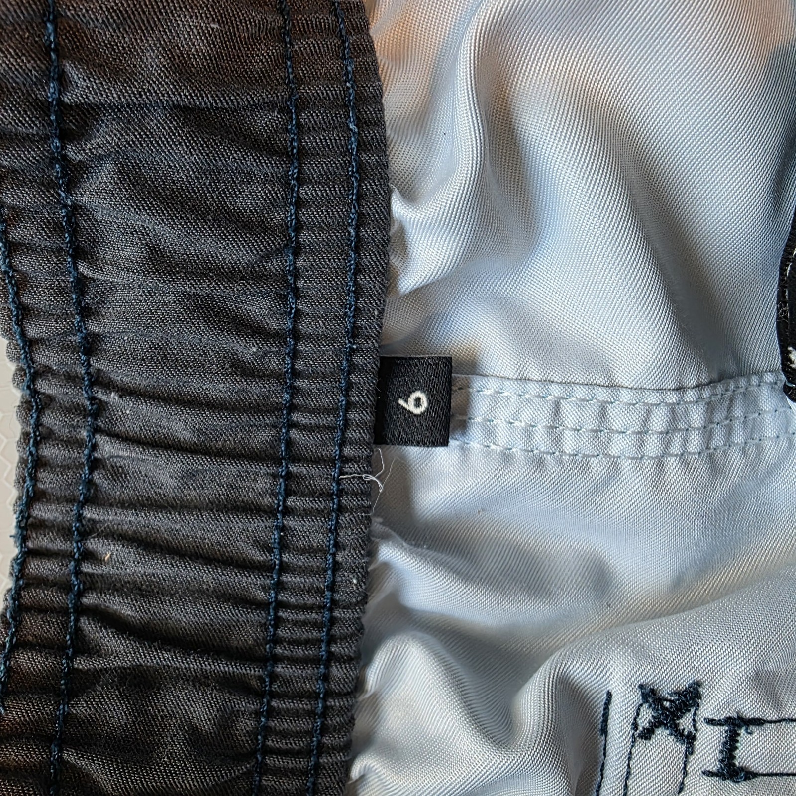 Picture 4 of 10