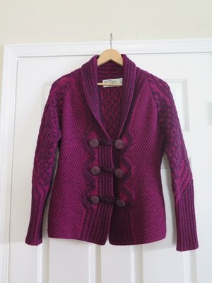 VTG Aran Crafts Sweater Cardigan 100% Merino Wool Cable Knit Irish Ireland M