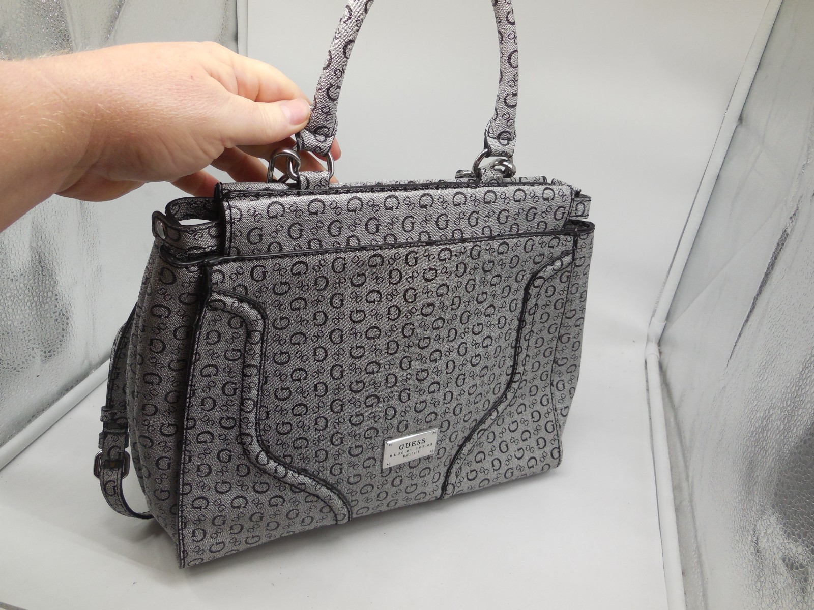 DA11 Guess Ellison Monogram Camera Crossbody Bag … - image 2