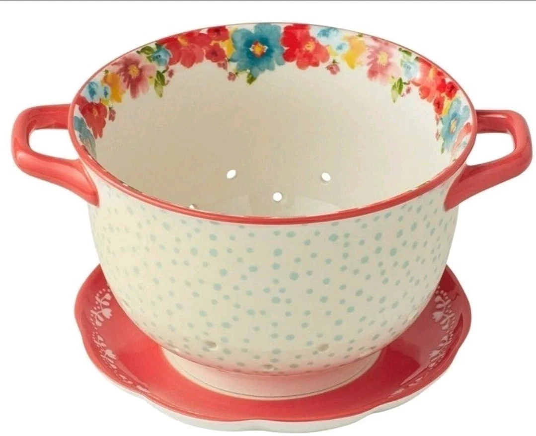 Pioneer Woman Breezy Blossom Berry Colander Ceramic Strainer and Drip Plate
Opens in a new window or