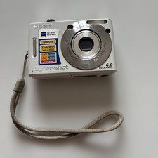 SONY Cyber-shot DSC-W30 White Tested Working Carl Zeiss Lens From Japan