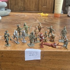 Marx lead Toy Soldier Infantry Figures Lot 1963 Collectible Boys Girls