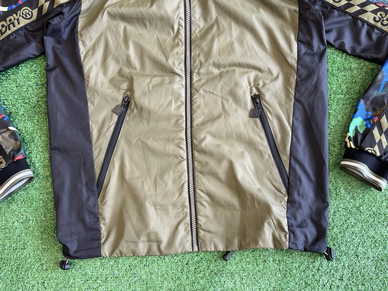 Superdry Hooded Windbreaker Jacket Size Small Green Authentic Activewear Coats image 2