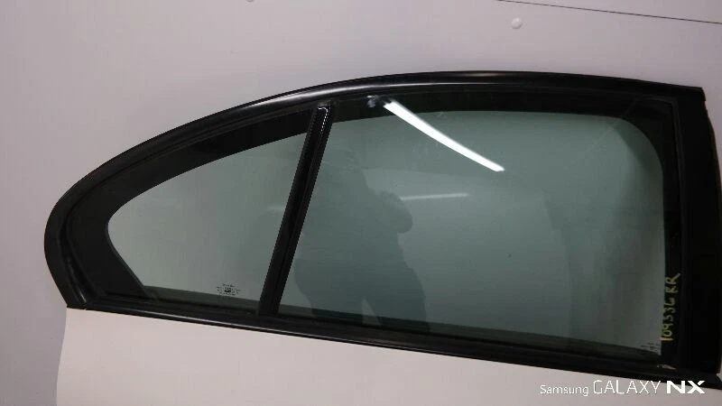 2000-2005 Pontiac Bonneville Passenger Right Rear Side Door Foto 3 de 4