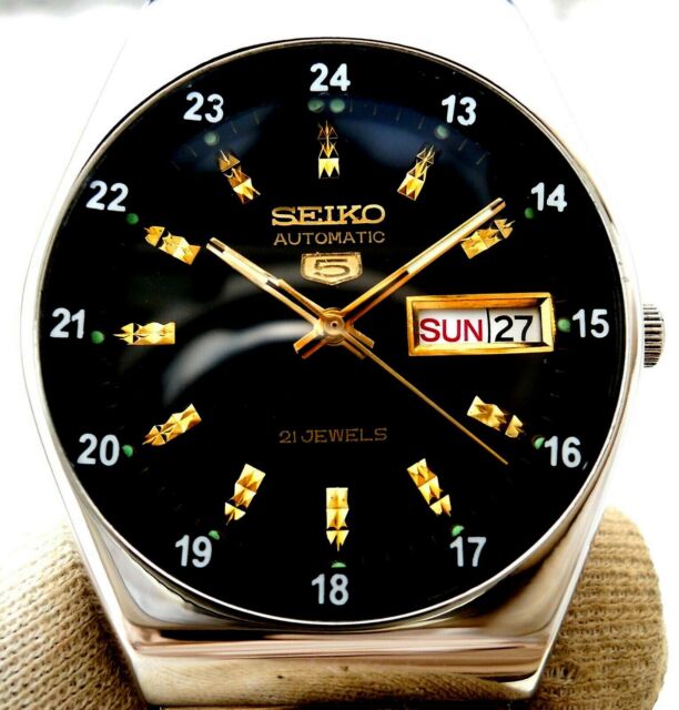 1970's Vintage Japan Seiko 5. Automatic 24 H Rail Gorgeous. Black Day Date Men's 1970's Vintage Japan Seiko 5. Automatic 24 H Rail Gorgeous. Black Day Date Men's