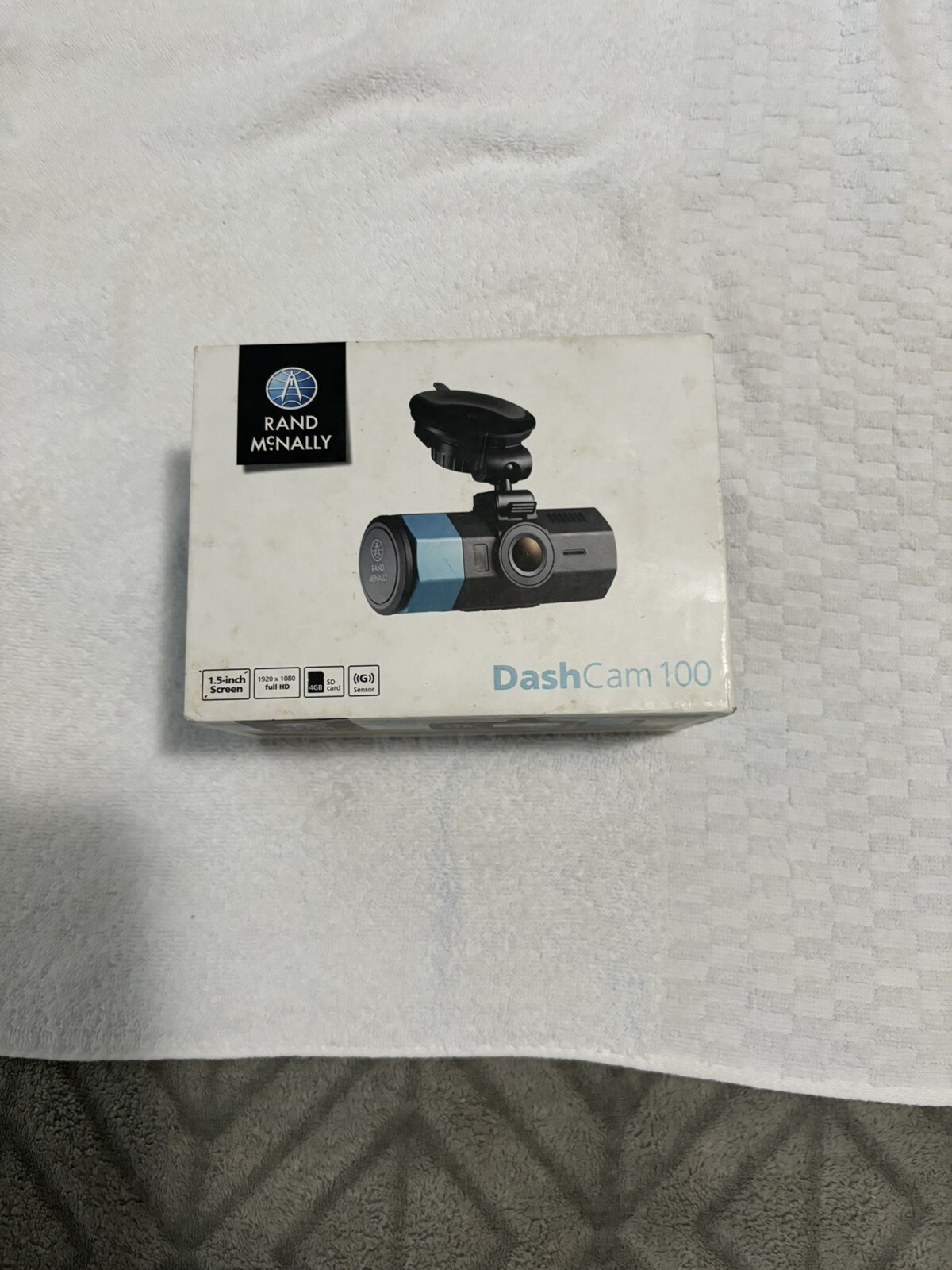 Vehicle Dash Cam for Enhanced Driving Safety and Security-image