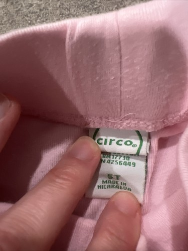 Girls Pink Shorts Size 5T Circo - Picture 4 of 6