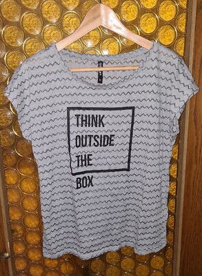 Neuwertiges graues Shirt, Think outside the Box, M