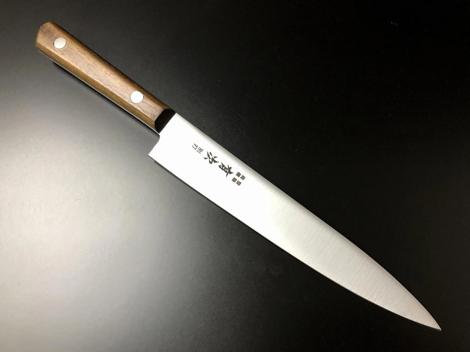 Japanese Chef's Knife ARITSUGU Petty Knife Carbon Steel 140 mm 5.51" Saya N
Opens in a new window or