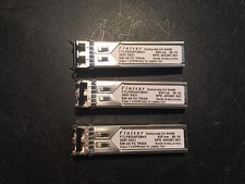 Lot of 3 Finisar 4GB 850NM Short Wave SFP Optical GBIC Transceiver FTLF8524P2BNV
