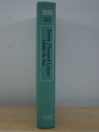 Twenty Thousand Leagues Under The Sea by Jules Verne Children's Classics 1956 HC - Picture 2 of 11