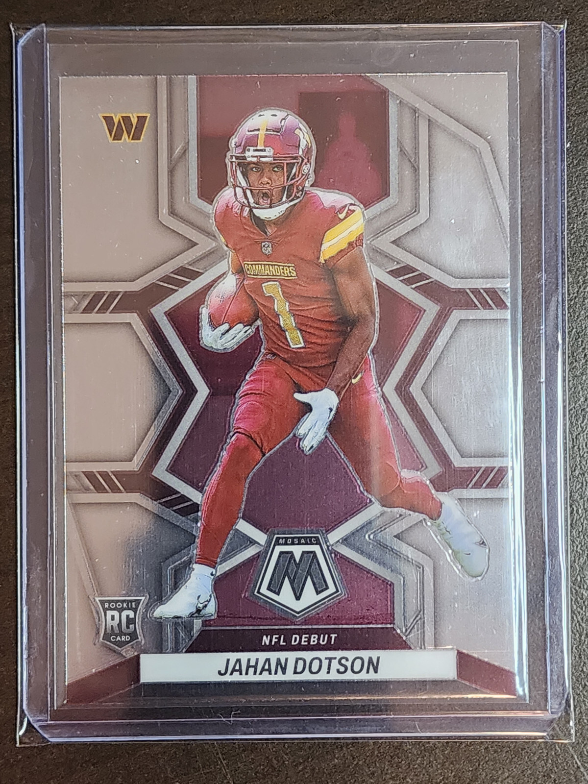 2022 Panini Mosaic Football No Huddle Jahan Dotson Rookie #280