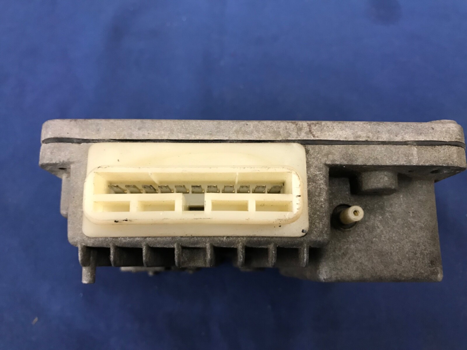 Ferrari Mondial 8 ECU 115747.