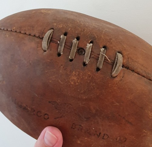 🔶️PRE WOKE MENS VINTAGE SHERRIN KB KANGAROO BRAND AFL VFL LEATHER FOOTBALL - Picture 12 of 15