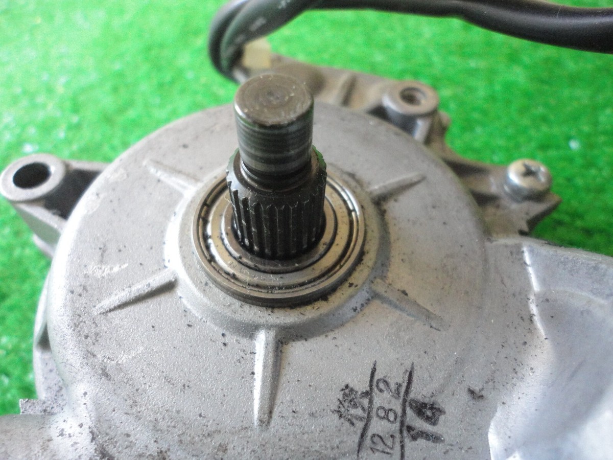 TOYOTA NOAH VOXY AZR60G Genuine Left power sliding door motor