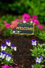 Welcome Garden Sign Pink Flowers Black Cast Iron Yard Plaque Flower Bed 7" W