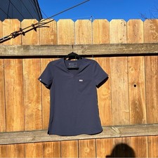 FIGS Catarina One-Pocket V-neck Short Sleeve Scrub Top quiet navy size XXS