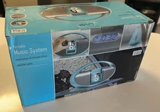 ILIVE Green Portable Docking System AM/FM Radio Boombox & iPod Dock BR2807DP