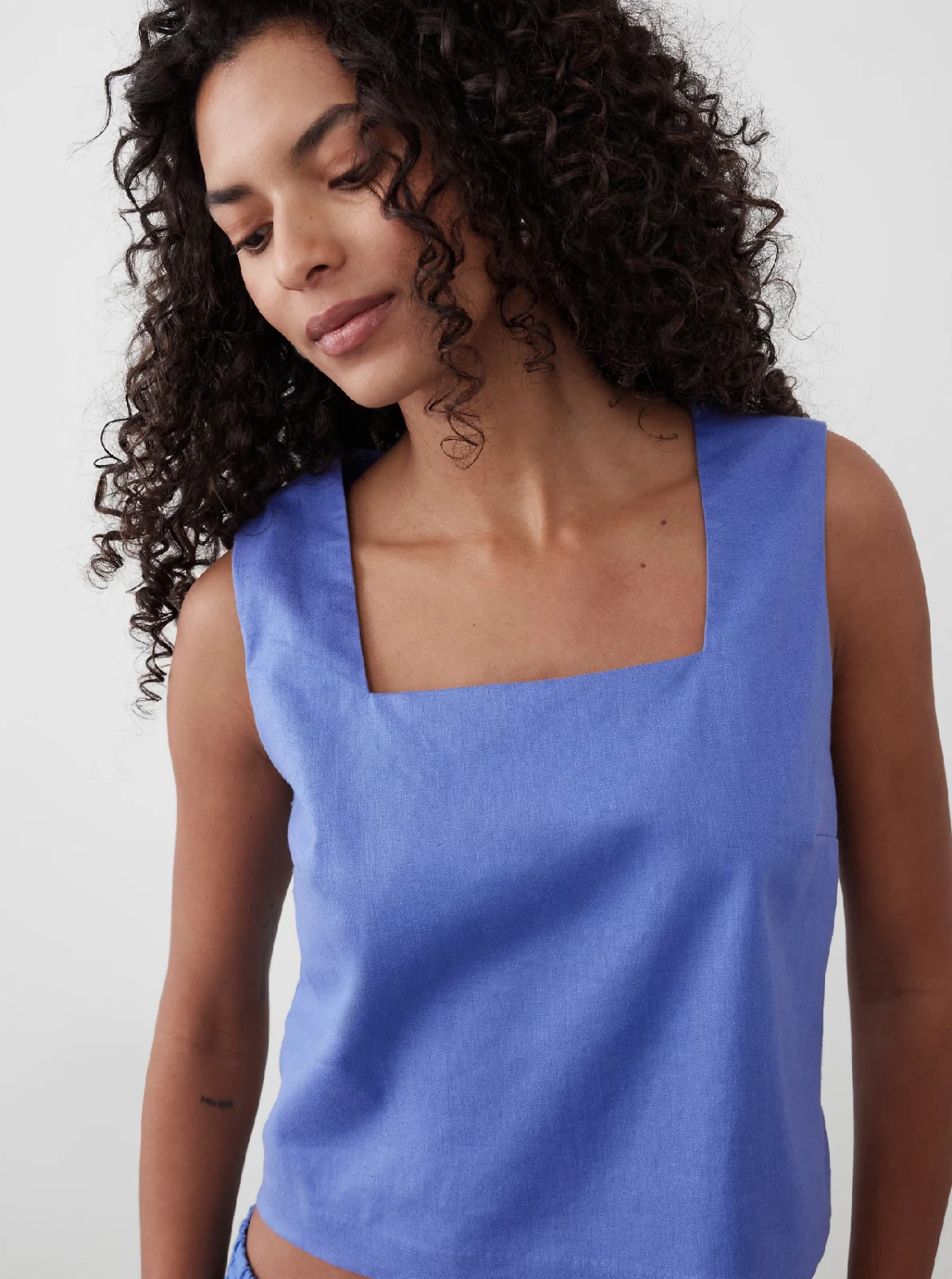 NWT Banana Republic $65 LINEN-BLEND SQUARE-NECK TOP, Santa Monica Blue, Sz XS