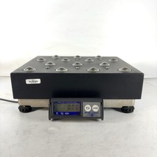 Mettler Toledo BC Shipping Scale, 150 x .05 lb With Black Roll Top w/ Power