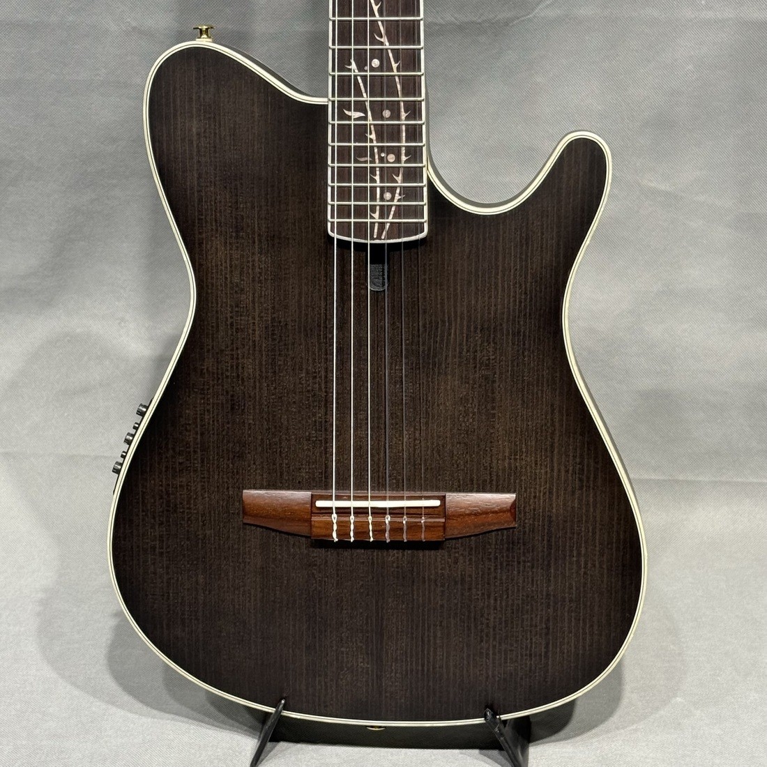 ギター Ibanez TOD10N-TKF Tim Henson ibanez-tod10n-tim-henson-