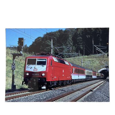 Postkarte AK Zug Eisenbahn Lok Ungelaufen DB 120 106-0 Ansichtskarte