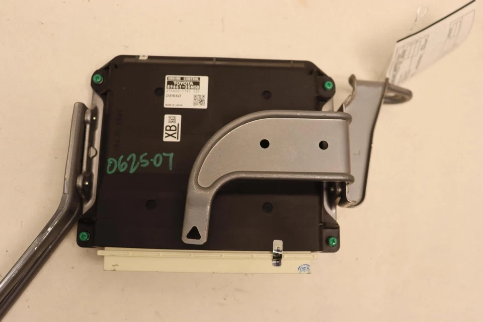 Toyota 4runner 2016-2018 4,0 L 1 grfe tracción trasera motor ECM módulo de computadora cerebro OEM Foto 3 de 4