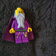 LEGO Harry Potter Minifigure Albus Dumbledore Purple Cape Beard Plastic HP008