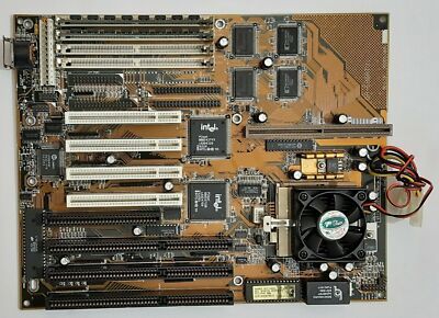 Gigabyte GA-586ATV Socket 7 ISA Retro Motherboard + Intel Pentium 133MHz + 32MB