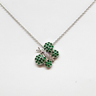 18k White Gold Diamond and Emerald Choker Necklace - Butterfly