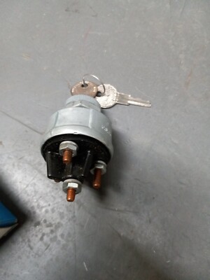 Pollak  31-106P 4 Position Key Switch Forklift