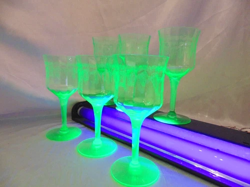 6 Vtg Green Uranium Vaseline Depression Glass Goblets Scroll Etch Ribbed 5.75”