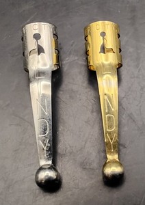 (BoxR) Set of 2 Lindy Culver City Slide-on Clips for Ball Pen or Pencil