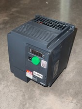 SCHNEIDER ELECTRIC ALTIVAR 320 TYPE ATV320U22...