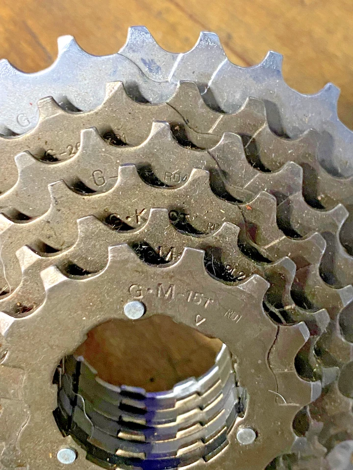 Lote de 4 casetes de bicicleta 15-30T, 17-28T, 15-32T, 15-28T sin marca NOS Foto 3 de 4