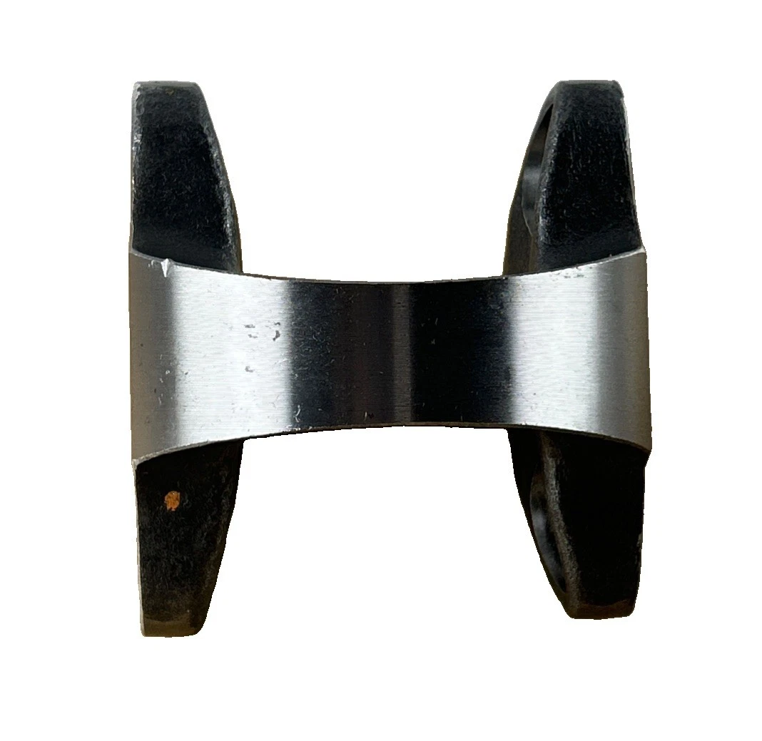 Powertrain Industries Center Yoke P3-26-757 photo 3