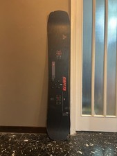 Snowboard CAPITA, " The Black snowboard of death"